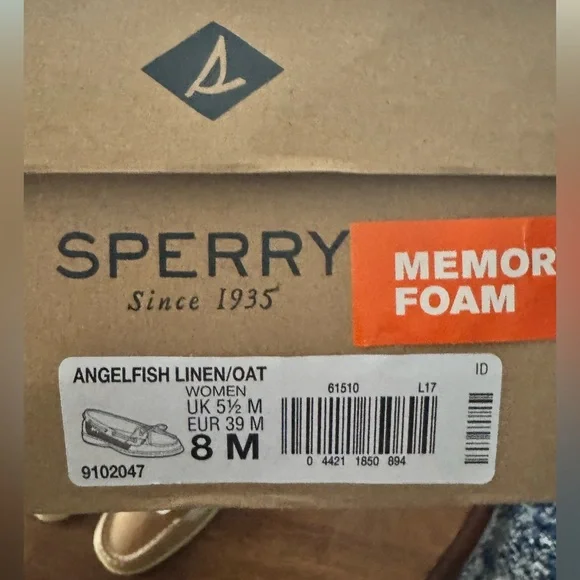 Women’s Sperry Size 8 - Picture 3 of 3
